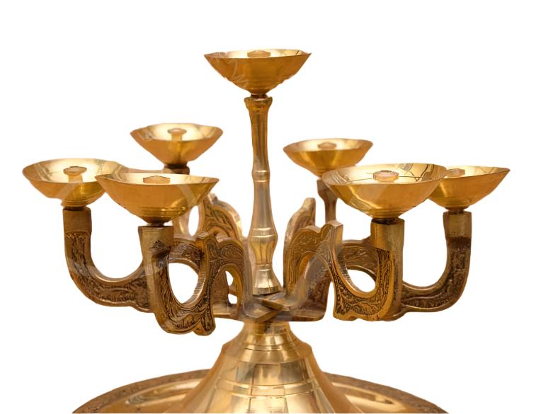 Anju Kilai Aarathi Stand Brass 7 Inches